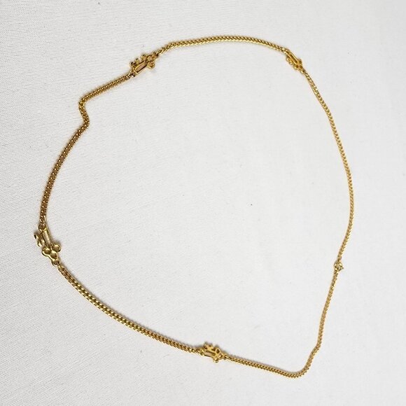 Vintage Gold Tone Chain Key Necklace - Picture 2 of 6